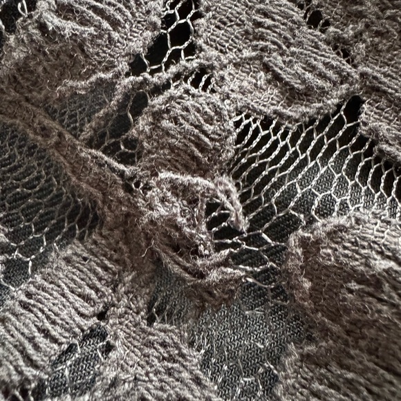 Pins and Needles black scallop edge lace shorts new - Picture 6 of 10